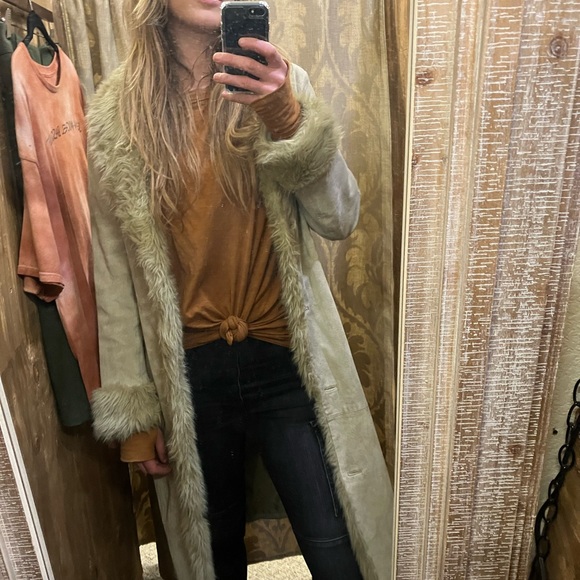 Vintage Hand Painted Fur Lined Trench Coat - Picture 2 of 10